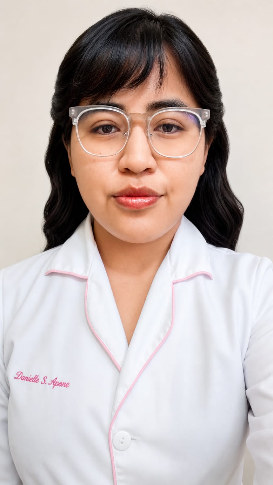 Dra. Danielle S. Apone, dentista infantil con más de 8 años de experiencia en Consultorio Dental Nuevo Amanecer, Naucalpan